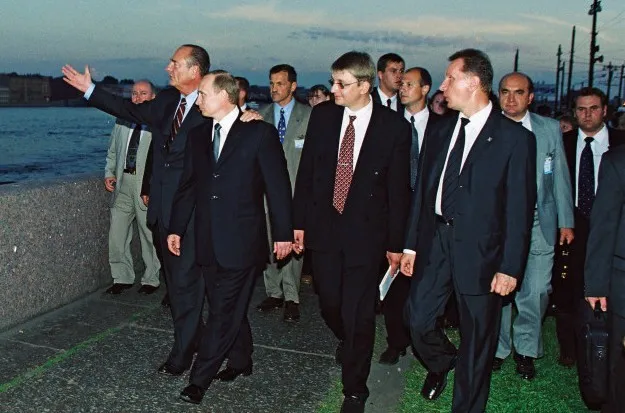 Vladimir Putin and Jacques Chirac. St Petersburg.