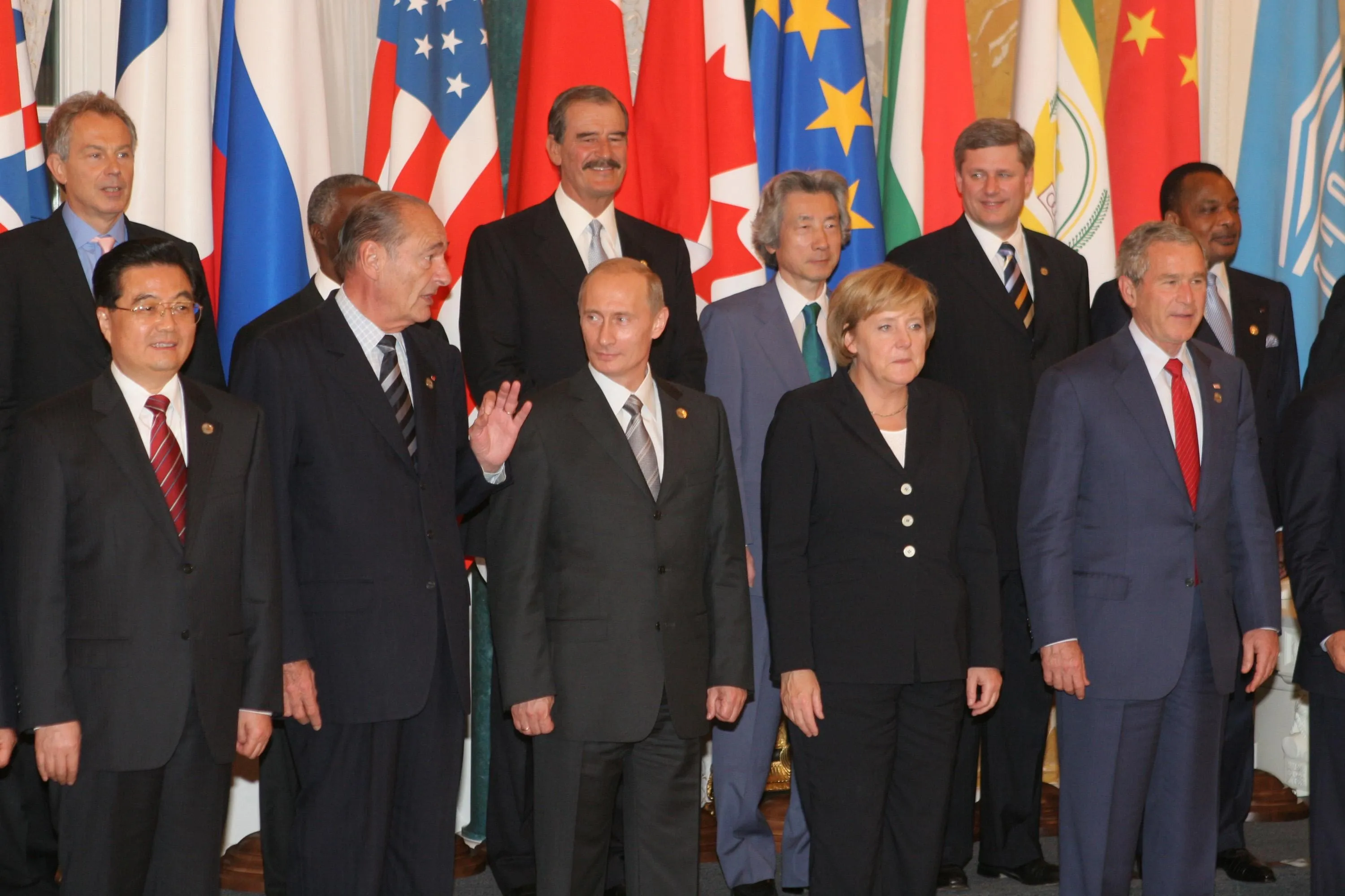 Wladimir Putin unter den Führern der Welt auf dem Petersburger Gipfel, 2006.
